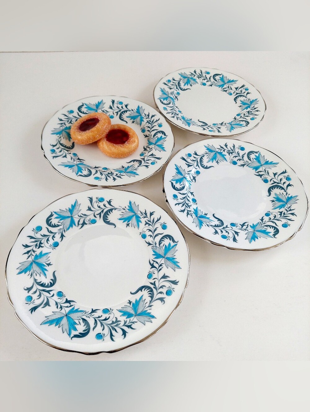 Vintage Grosvenor China "Debutante" Bread & Butter Plates - Set of 4
